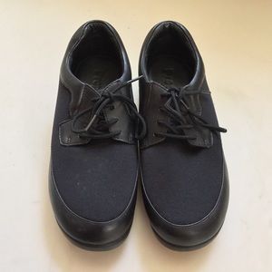 Propet Pedwalker 2 Medicare Approved 7 Wide